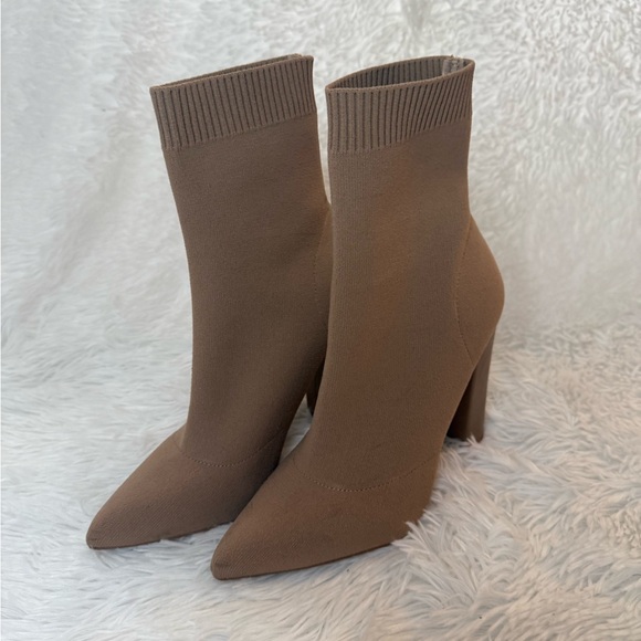 Aldo Chic Brown Heeled Boots - Picture 2 of 6